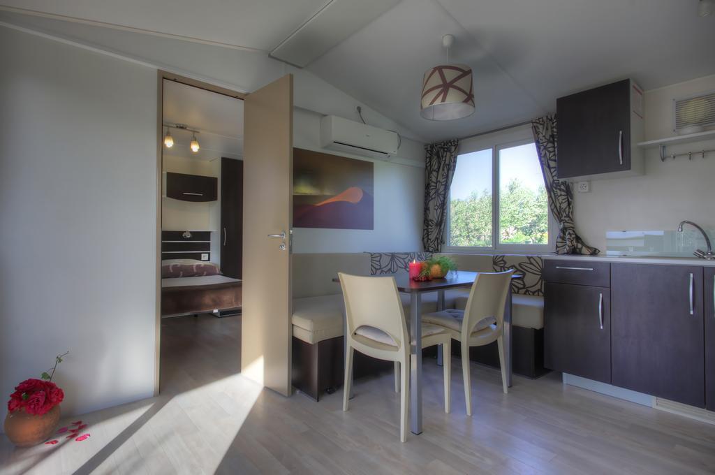 יזרה Apartments Irena חדר תמונה