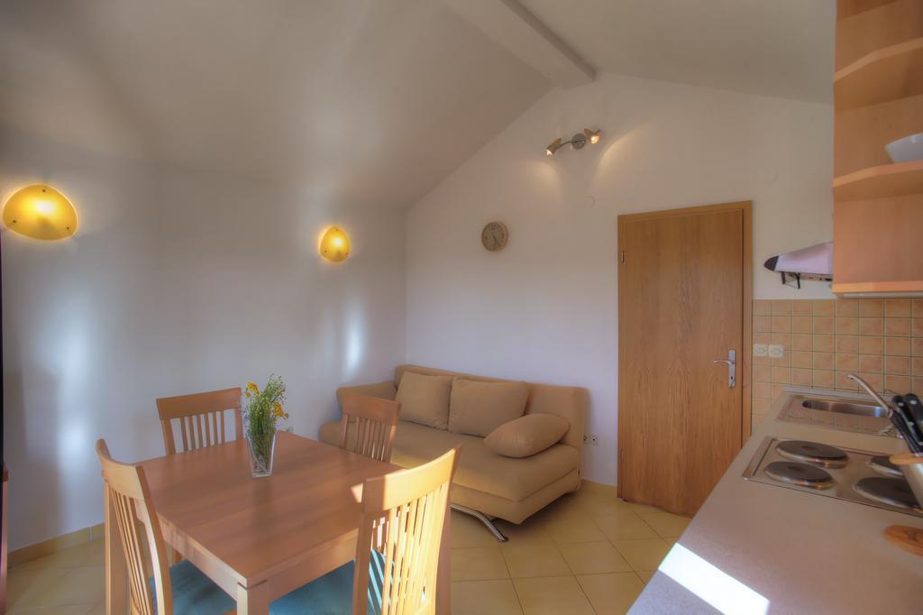 יזרה Apartments Irena חדר תמונה