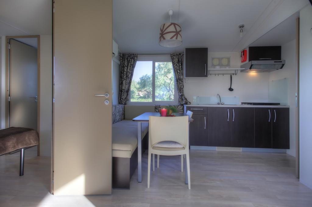 יזרה Apartments Irena חדר תמונה